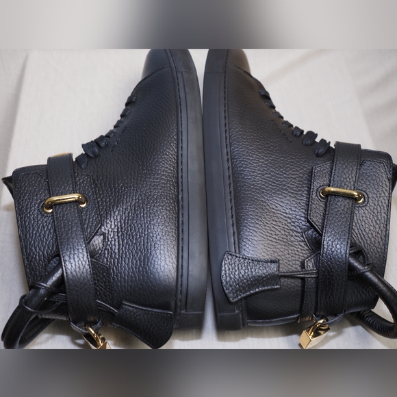 Luxury Designer Buscemi Men's 1High-Top Leather Sneakers with Padlock, Black - Picture 3 of 15